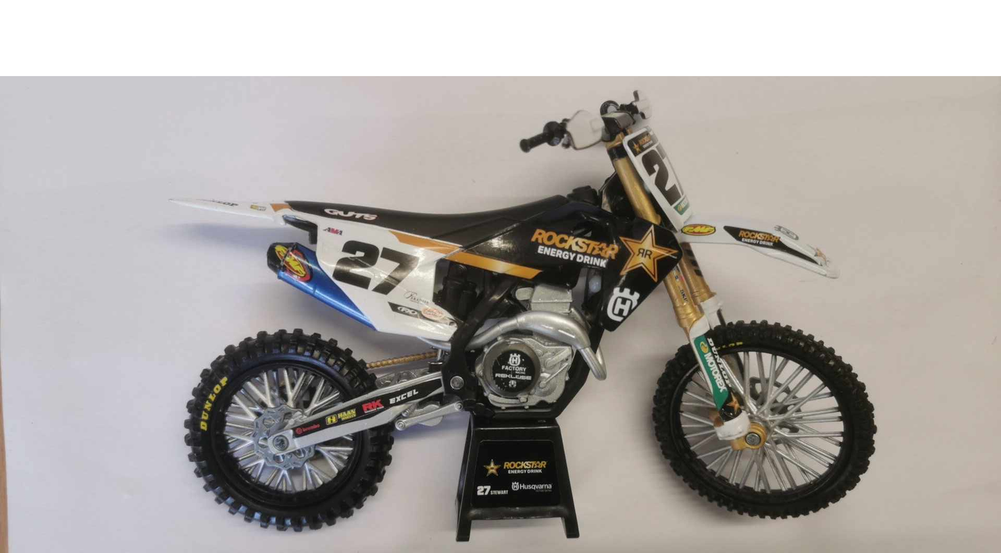 New Ray Toys 1:12 Malcolm Stewart Rockstar Energy Husqvarna FC 450 Toy Model - motocross4u