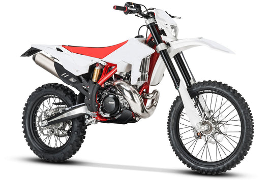 Polisport Beta Plastic Kit with Fork Guards RR ENDURO 2018 ONLY, White - motocross4u